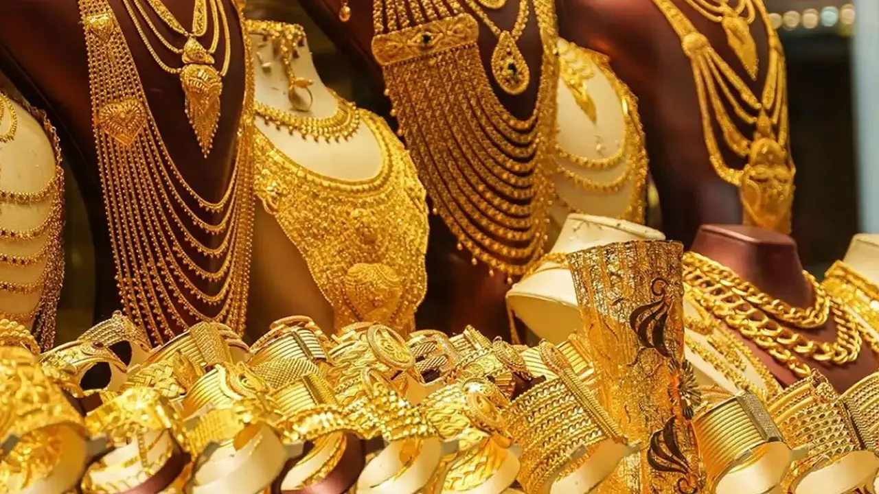 أسعار الذهب اليوم.. مفاجأة في عيار 21 خلال تعاملات الجمعة 20 فبراير 2026